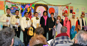 Escena de la actividad de los Reyes Magos que realizó el Centro Cultural Latinoamericano de Queens. 