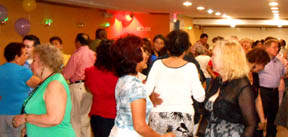 Domingo del Recuerdo para bailia y hacer amigos.