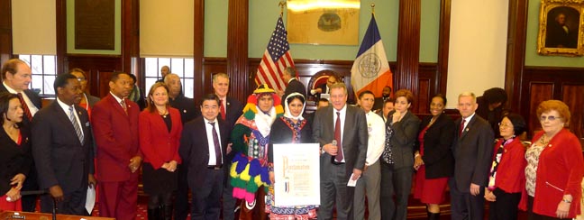 El pleno del Concejo de Nueva York declarando el 2013 el Año Nuevo Andino. 