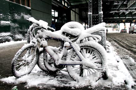 La nieve ha castaigado a Queens. 