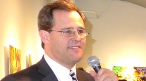 Tom Allon launching his campaign in 2011. Foto Javier Castaño 