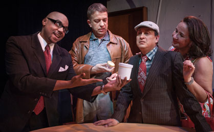 Los integrantes de la obra Tu arma secreta contra la celulitis. Foto cortesía Teatro Thalia