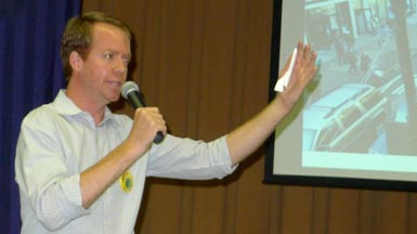 Seth Taylos, director ejecutivo del 82nd Street Partnership e impulsor de la expansión del BID.