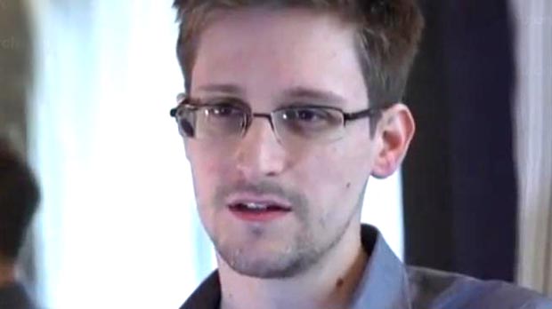 El contratista Snowden busca regufio en Ecuador. 