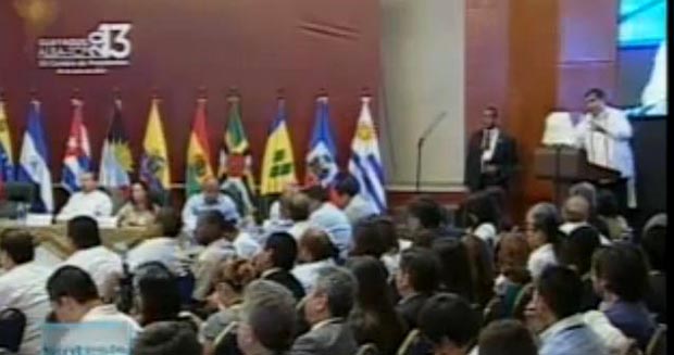 El presidente Correa, de Ecuador, habló frente a los delegados del ALBA.