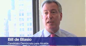 Imagen del video de la campaña de Bill de Blasio en español. 