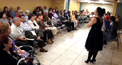 Los asistentes disfrutaron del concierto para celebrar el Mes de la Herencia Hispana.