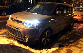 El Kia Soul sobre la nieve en las calles de Nueva York.
