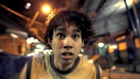 Víctor es el protagonista de la película 7 Cajas.