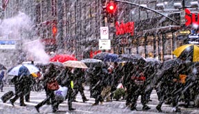El viento, la nieve y las bajas temperaturas se apoderaron de Nueva York.