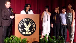 El presentador de la nohce, la actriz, Diana Vargas y actores de la película Conducta en la noche de apertura del festival. Fotos Javier Castaño