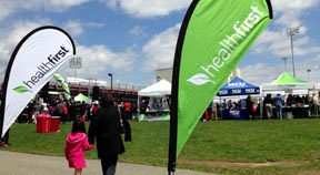 La Feria de Salud de HealthFirst se hizo en las inmediaciones del estadio de fútbol de St. John University, en Queens. Fotos Javier Castaño