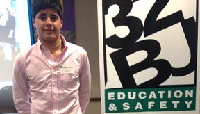 Jimmy Peraffan, estudiante y cuyo padre es de la local 32BJ. Foto Cortesía