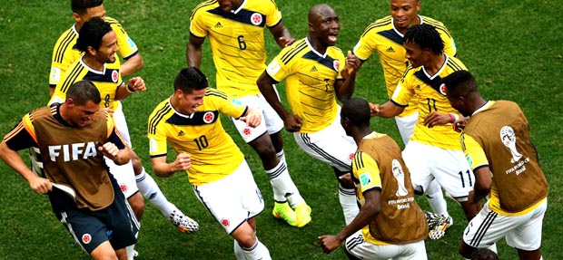 La selección colombiana de fútbol celebró el triunfo con baile en Brasil.