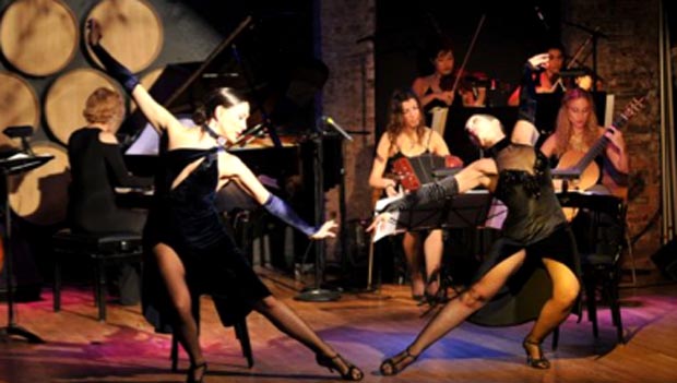 Glamour Tango abre este festival el martes 5 de agosto. 
