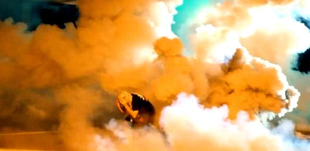 La violencia en Ferguson y el toque de queda no paran en Feguson, estados de Missouri. 