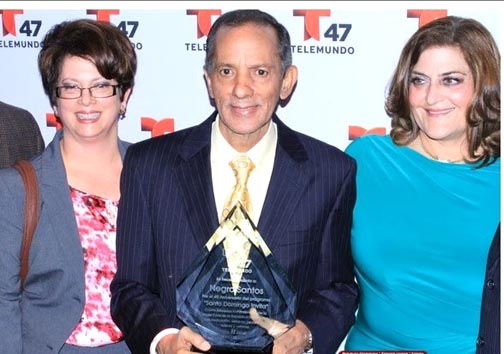 Negro Santos Santo Domingo invita