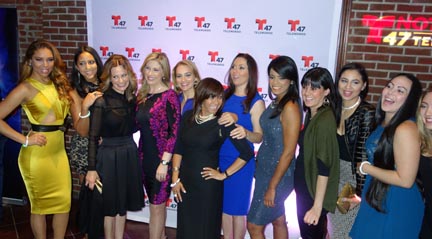 La presentadoras y empleadas del canal 47 de Telemundo que asistieron al lanzamiento del nuevo horario del canal local. Fotos Javier Castaño