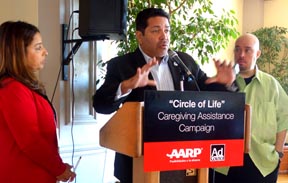 Desde la izquierda, Yvette Martínez de AARP, Anderson Torres de RAIN y George Torres de Sofrito Media Group. 