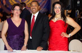 Los esposos Lutzi Vi y Julio Isidor y su hija Jaline Isidor. 