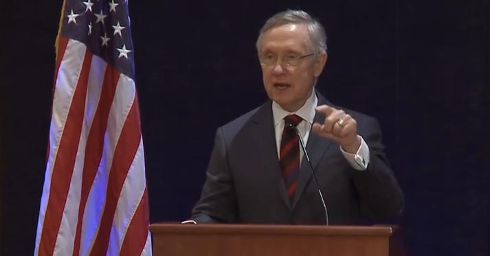 Senador demócrata Harry Reid está impulsando la orden ejecutiva del presidente Obama sobre inmigración.