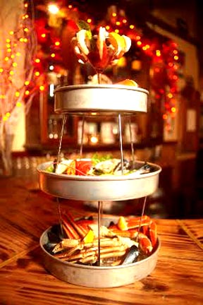 The food is excellent in Murphy's Lobster Grill. 