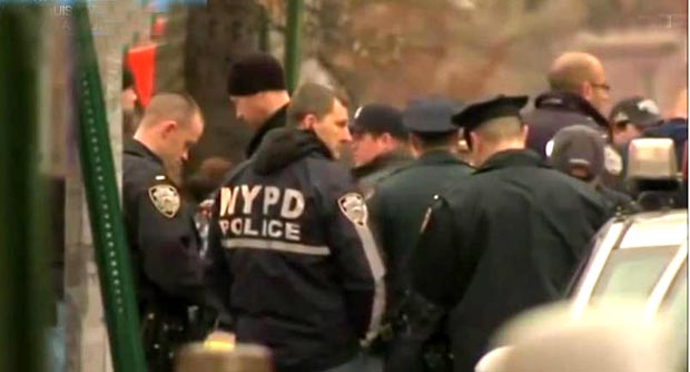 La policía en Nueva York está en alerta debido a continuas amenazas de muerte.