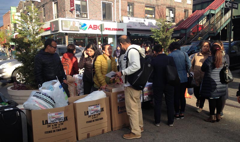 Las donaciones pueden hacerse ingresando a la página www.nanausa.org o acudiendo a Diversity Plaza en Jackson Heights, una cuadra de la estación de la Avenida Roosevelt y la calle 74. Fotos Javier Castaño