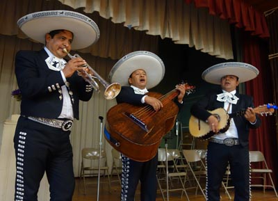 El Mariachi Hernández.