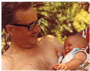 Allende, mi abuelo Allende.