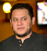 Ricardo Flores.