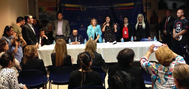 Políticos, representantes de la ciudad de Nueva York y la cónsul general 