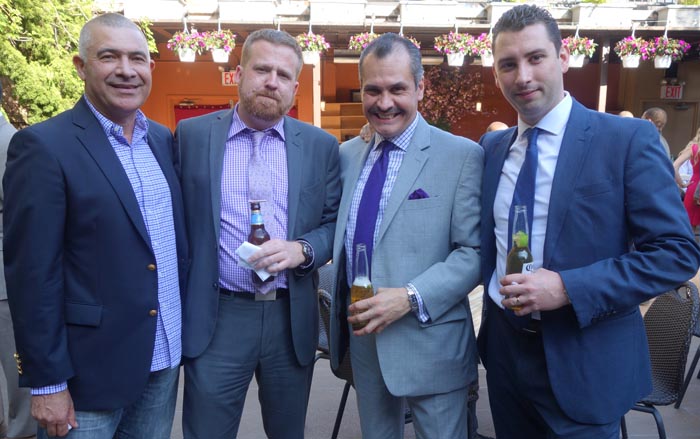 Desde la izquierda, Pablo Mojica, Joshua Lutz, Michael E. Velázquez y George Batchvarov. 
