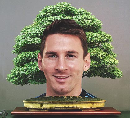 Lionel Messi con un árbol bonsail de fondo.