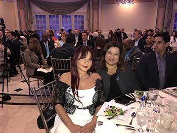 Durante el almuerzo fueron honradas Michell Rosa-Patruno de United Mortgage Corp. y Nancy Vargas-Johnson de Realty Connect USA.