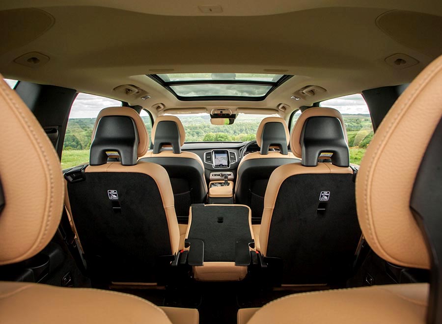 El interior del Volvo XC90 T8.