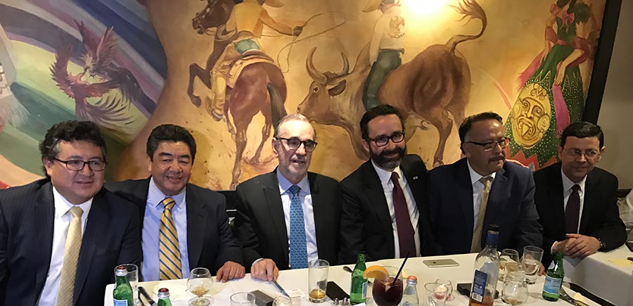 La recepción en el restaurante Mexican Festival del alto Manhattan.