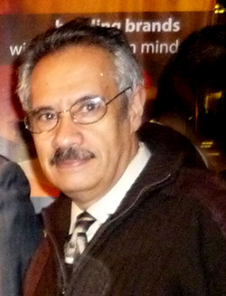 Alfredo Placeres.