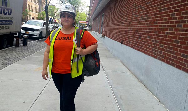 Madre Martha Coronel: ‘La construcción es muy dura’
