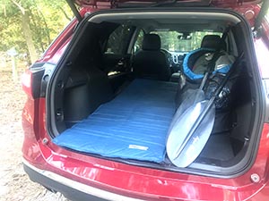 El interior del auto en donde dormí cómodamente la primera noche en Delmarva.