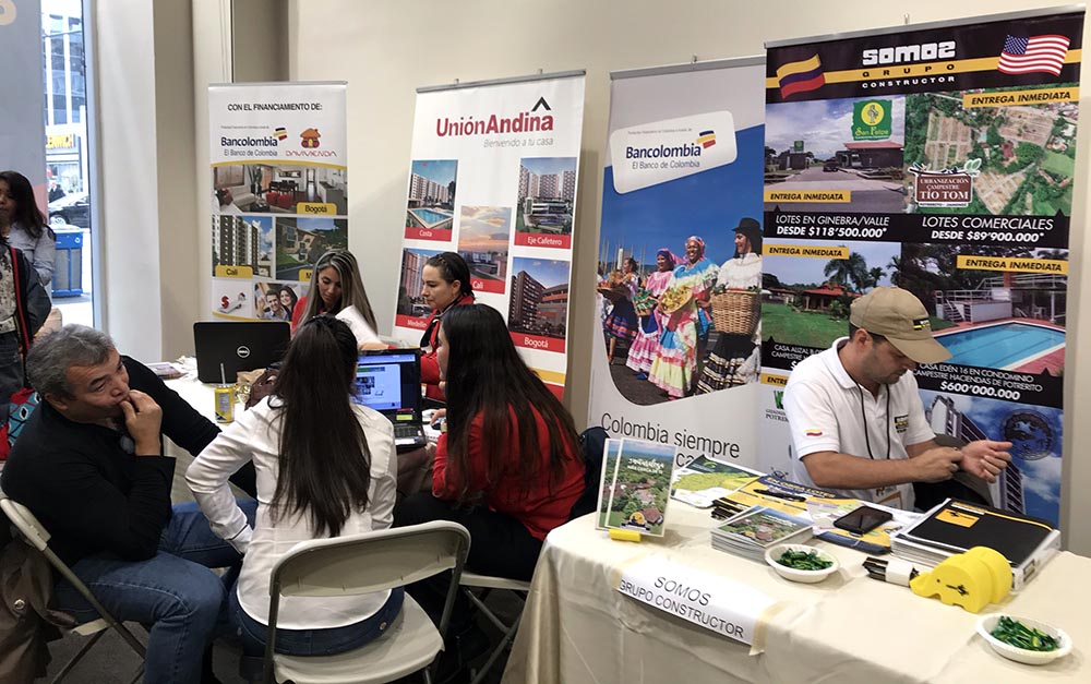Ofertas para invertir en finca raíz en Colombia, como lo hizo Unión Andina. Foto Javier Castaño