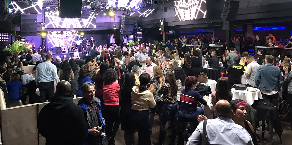 A la discoteca LaBoom acudieron más de 500 colombianos y algunos latinos. Foto Javier Castaño