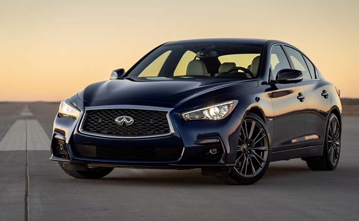 Infiniti Q50 Red Sport 400: Poco de rojo y muy deportivo