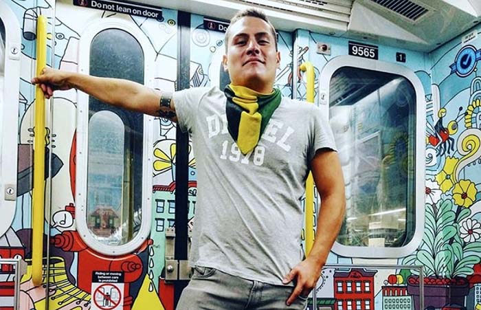 Obrero enamorado de la política