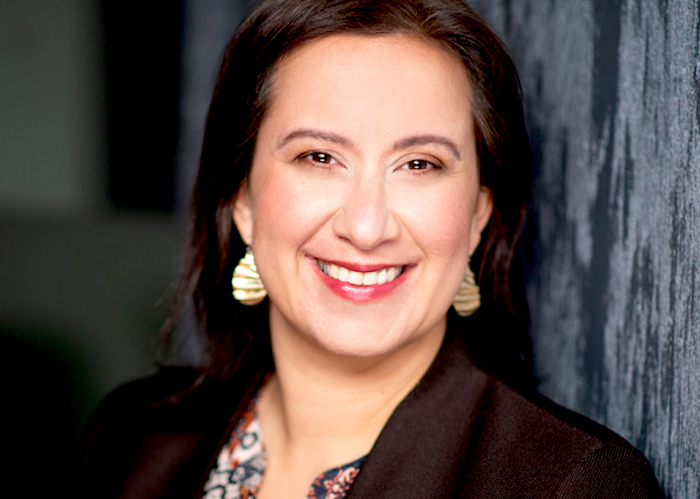 Helen Arteaga nombrada CEO del Hospital Elmhurst