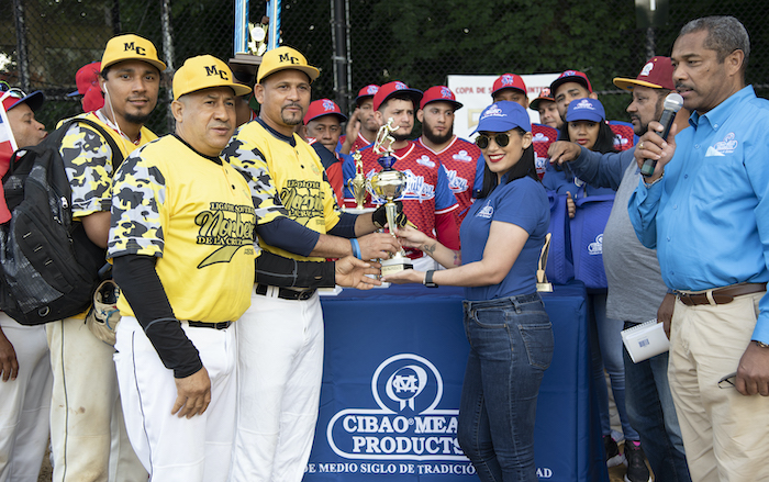 Cibao Meat celebra Independencia con Softball Inter Liga