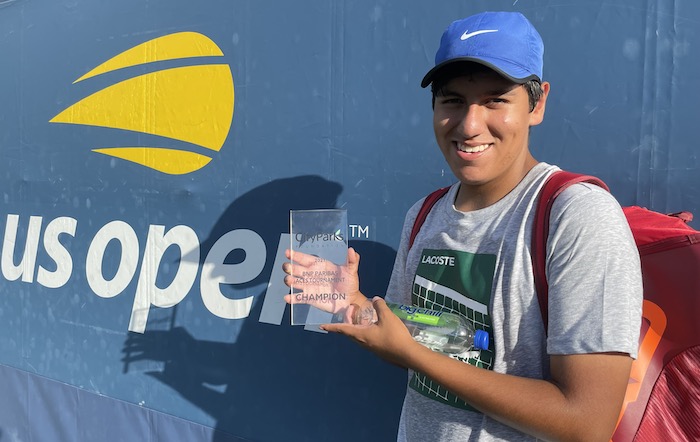 El tenis crece entre latinos