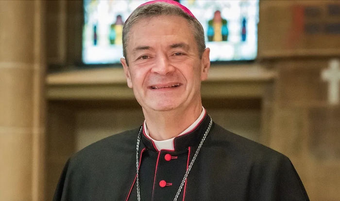 Papa Francisco nombra obispo de Brooklyn y Queens