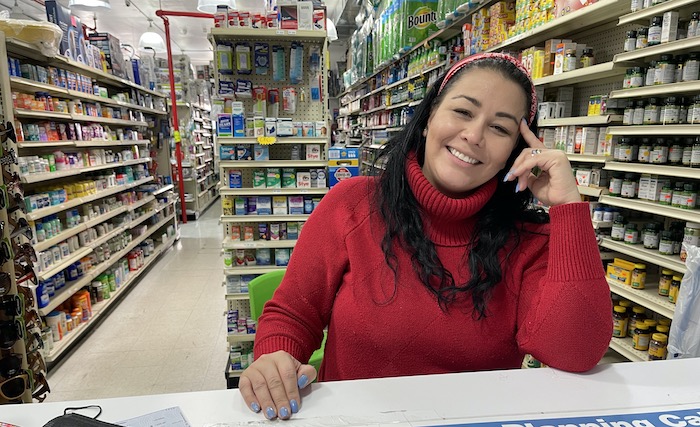 Colombia Pharmacy toma el pulso a la comunidad