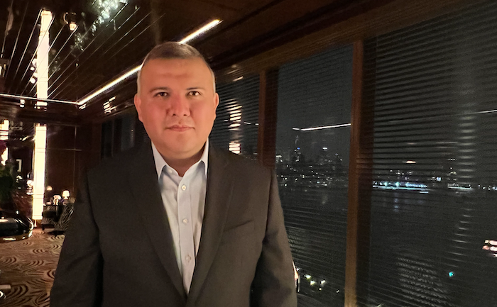 Manny Castro lidera a inmigrantes en NYC